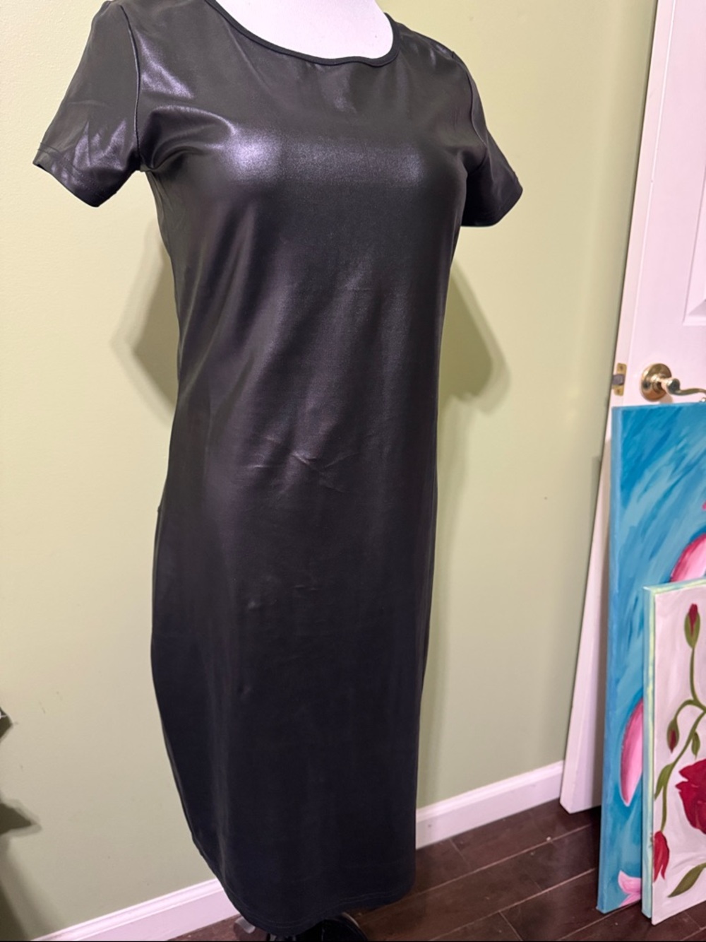 Black Faux Leather Midi Shift Dress with Short Sleeves